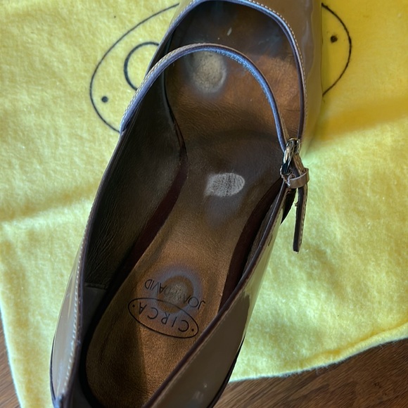 Joan & David heels - Picture 5 of 13